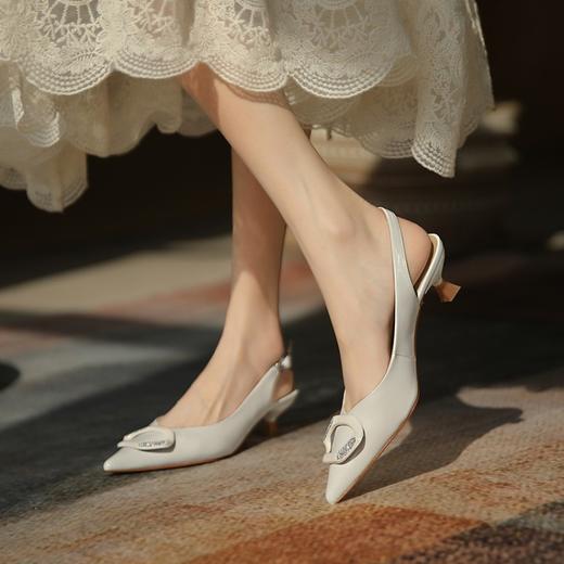 纯色复古风，尖头简约装饰镶钻后空凉鞋MQ-C30-07 商品图10