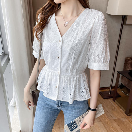 新款短袖，韩版刺绣清新小衫v领棉布衬衫KQL-6812 商品图1