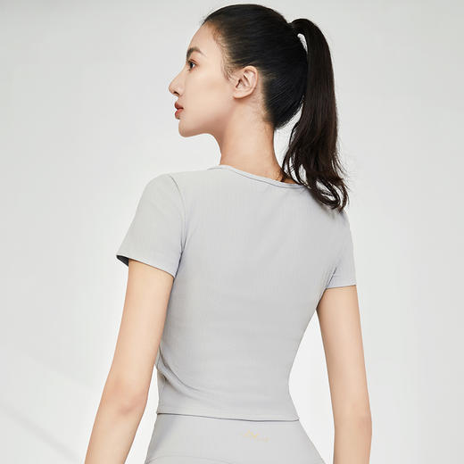 【买一送一】李欣普拉提2022春夏罗纹裸感紧身瑜伽普拉提短袖上衣LX2882A（无胸垫）（活动产品，收货7天内支持调换、不退款） 商品图5