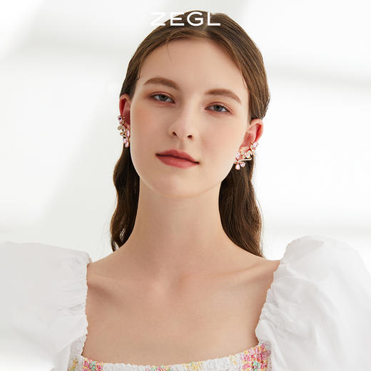 ZEGL粉色花朵耳环女耳骨夹耳钉一体小众设计感925银针夏季耳饰品 商品图8