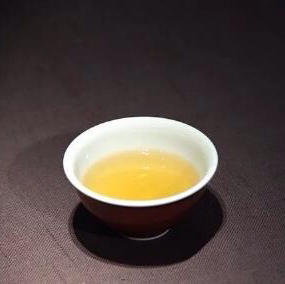 烟熏正山小种 桐木关红茶 商品图4