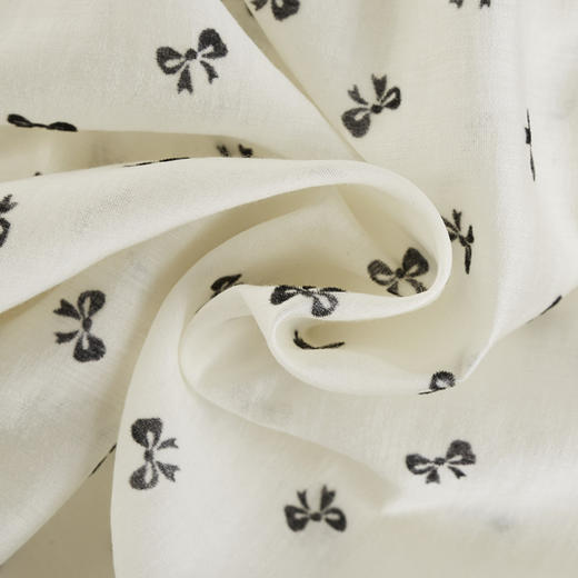 水云间22年夏上班系列精致梭织上衣12220894 商品图4