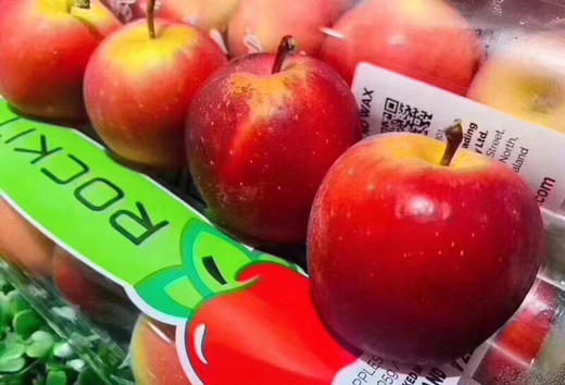 新西兰🇳🇿火箭筒苹果【新西兰火箭筒】珍贵miniRockit小苹果！或许这就是你一直追寻的健康苹果，健康生活！果色深红，口感脆甜，爽口多汁简约桶装设计，方便携带到各种场合，皮薄核小， 商品图3