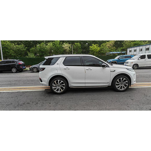 路虎 发现运动版 249PS R-Dynamic 性能版 【长租-北京】 商品图3