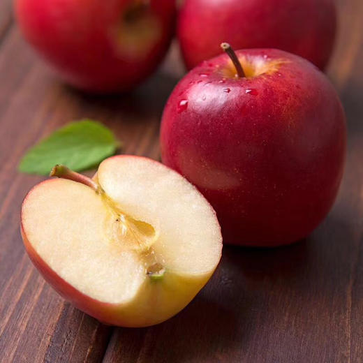 新西兰🇳🇿火箭筒苹果【新西兰火箭筒】珍贵miniRockit小苹果！或许这就是你一直追寻的健康苹果，健康生活！果色深红，口感脆甜，爽口多汁简约桶装设计，方便携带到各种场合，皮薄核小， 商品图2