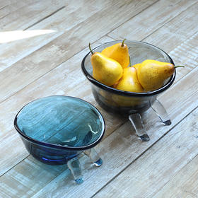 5月新款 带支撑脚玻璃果盆