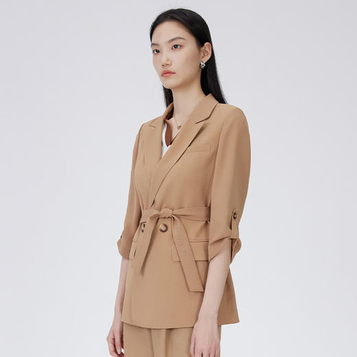 水云间22年夏商旅系列西服外套12220311 商品图2