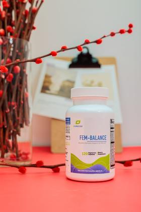【复合女性综合胶囊】Fem Balance 120粒 女性荷er蒙平衡 多重植物精华草本支持 更年期 PMS症状 代谢平衡 Purecise