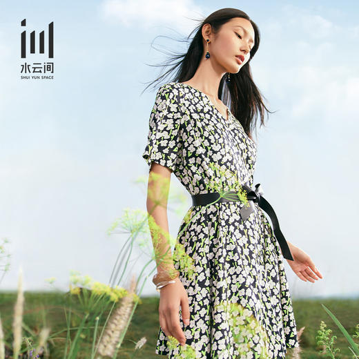 水云间22年夏日常周末碎花复古清新连衣裙12220892 商品图0