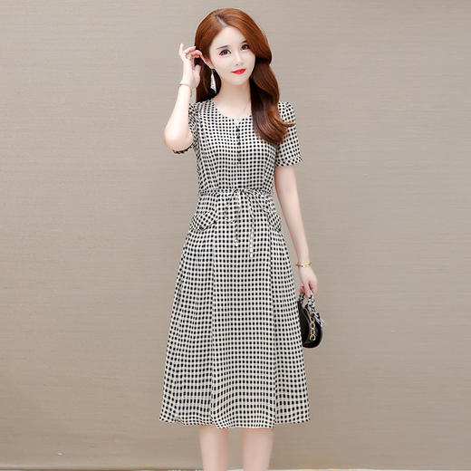 YWE TD22A79格子连衣裙中长款气质减龄小个子a字裙 商品图4