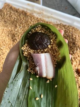 香菇腊肉粽