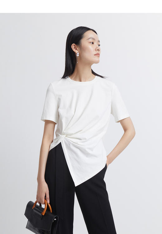 INSUN恩裳夏季2022夏季新款休闲气质时尚纯色针织衫T恤9C32260020 商品图1