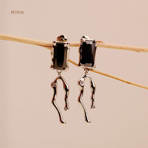  预售|PUWOS普沃斯 时尚优雅气质小众设计5A镶嵌不规则耳钉 .潮快闪[福利品] 商品图1