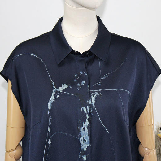 FOCALS福柯斯女装夏季新款桑蚕丝短袖印花上衣衬衫FRRBS163BV 商品图3