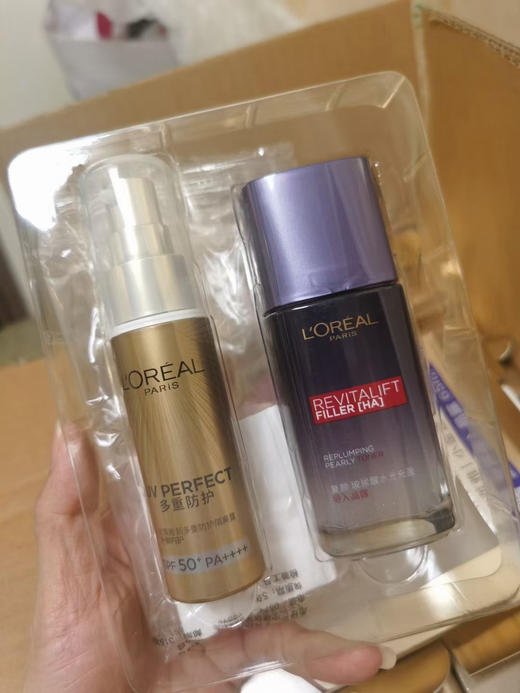 欧莱雅 多重防护隔离露30ml送玻尿酸水光充盈导入晶露65ml 商品图2