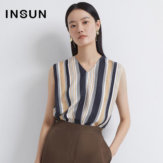 INSUN恩裳2022夏季新品时尚千鸟格提花立体感真丝背心9C32270120 商品图0