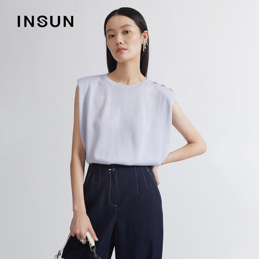 INSUN恩裳2022夏新品垫肩造型感简约建筑廓形时尚淡紫色毛织衫9C32206046 商品图0