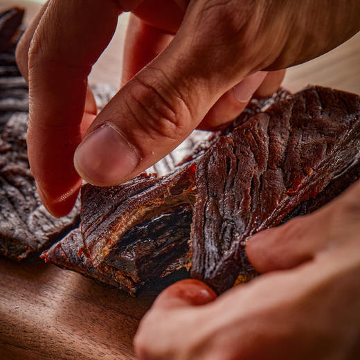 【大片更入味】乌克尔塔拉风干大片牛肉干 250g 天 ran牧场 嚼劲十足 口感独特 满口肉香 商品图5