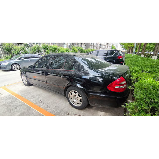 奔驰 E级（进口） E 240 【长租-北京】 商品图4