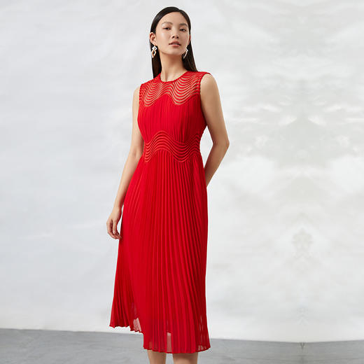 EITIE爱特爱夏季新款精致优雅A字显瘦收腰礼服连衣裙6677305礼服 商品图3