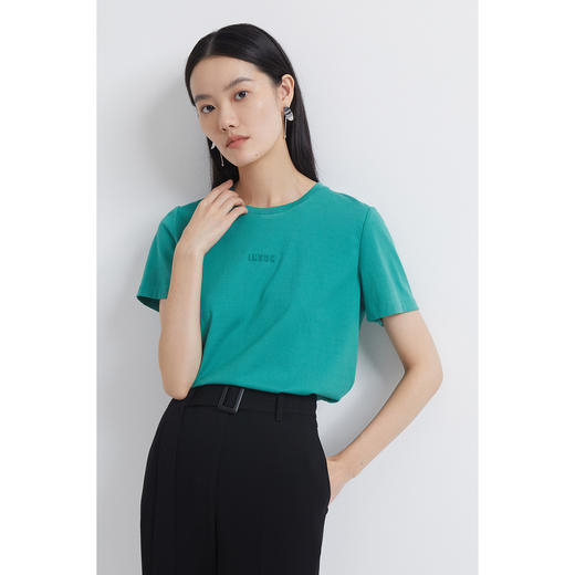 INSUN恩裳2022夏新品时尚爽朗醒目绿舒适纯棉简约休闲百搭T恤9C32260010 商品图1