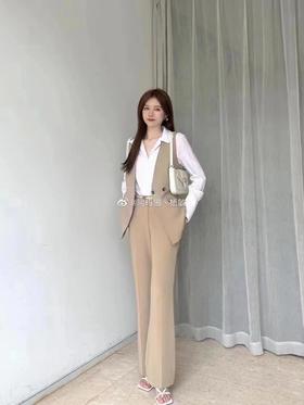 3楼阿玛施AMASS卡其马甲