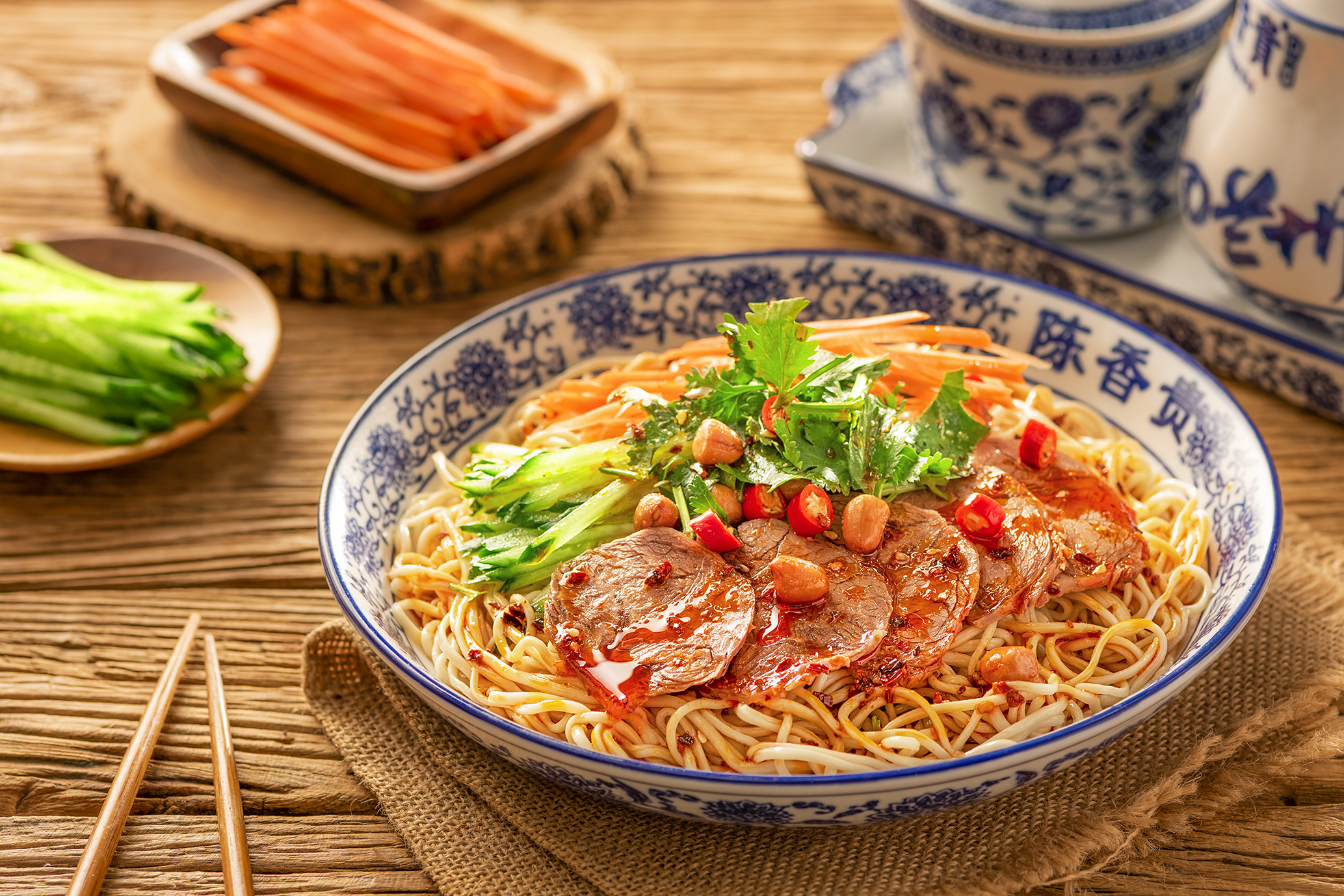 陈香贵 牛肉拌面