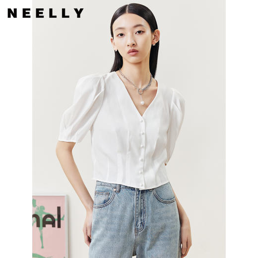 NEELLY纳俪商场同款气质V领白色衬衫女灯笼袖短款小衫简约上衣N22051B01125 商品图0