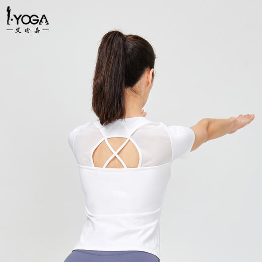 IYOGA白色瑜伽T恤短袖运动吸汗透气速干高弹莱卡面料舒适修身显瘦V领T035 商品图2