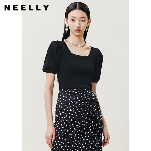 NEELLY纳俪商场同款气质方领短袖针织衫女设计感泡泡袖显瘦上衣N22051A01110 商品图2