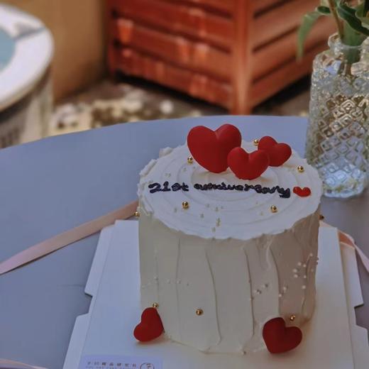 爱心款蛋糕（提前3小时预订） 商品图0
