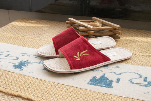 【买麻鞋，雅路人】手工亚麻拖鞋刺绣环保情侣款软底地板拖 商品图4