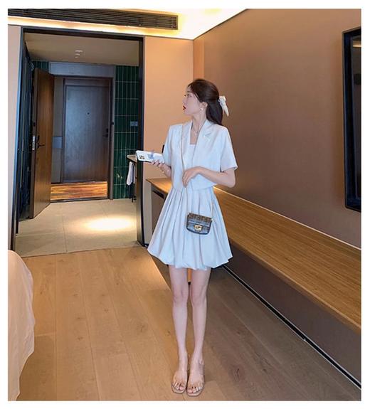 （清仓现货）【社群供W】 通勤韩系花苞套装 商品图2