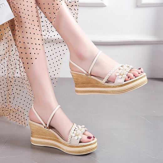 【服饰鞋包】夏季新款镂空松糕厚底增高两穿凉拖鞋女潮 商品图2