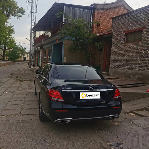 奔驰 改款 E 300 L 运动时尚型 【长租-北京】 商品图3