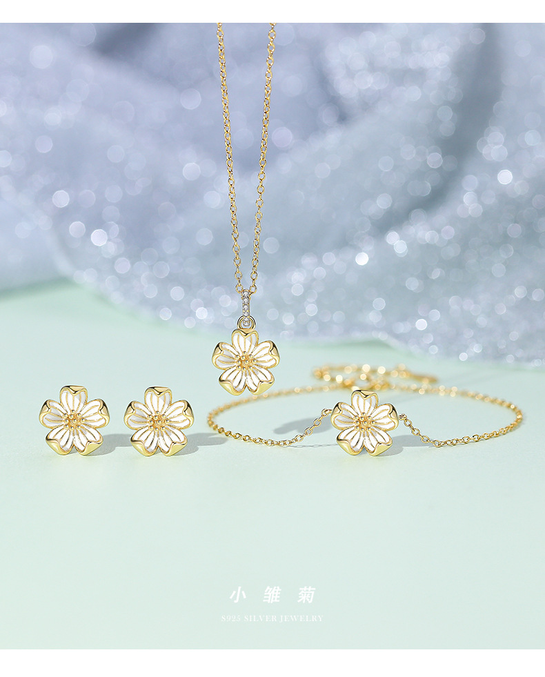 hm+RgvKtz9QaeQvgdiigfF8mrZjA4Y1bsUCs