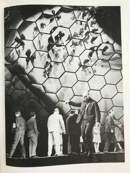 牛津剧院与表演百科全书（卷1） 数百幅插图 精装16开 商品图12