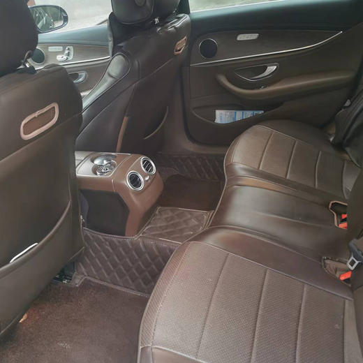 奔驰 改款 E 300 L 运动时尚型 【长租-北京】 商品图5