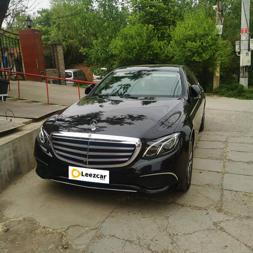 奔驰 改款 E 300 L 运动时尚型 【长租-北京】 商品图2
