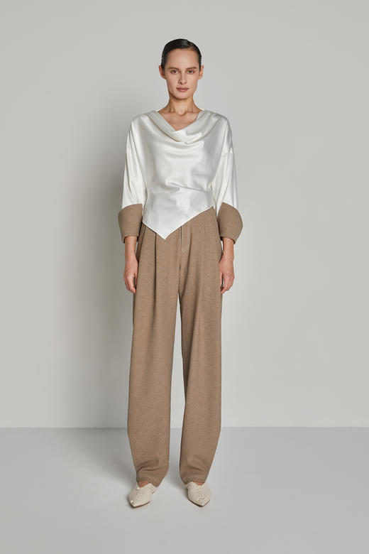 荡领斜摆落肩拼袖上衣 商品图0