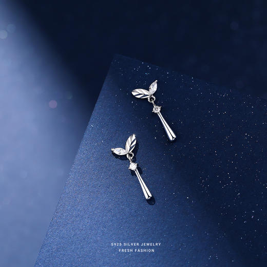子佩集【嫩叶】S925银锆石精致耳饰【YXS-E2535】 商品图3