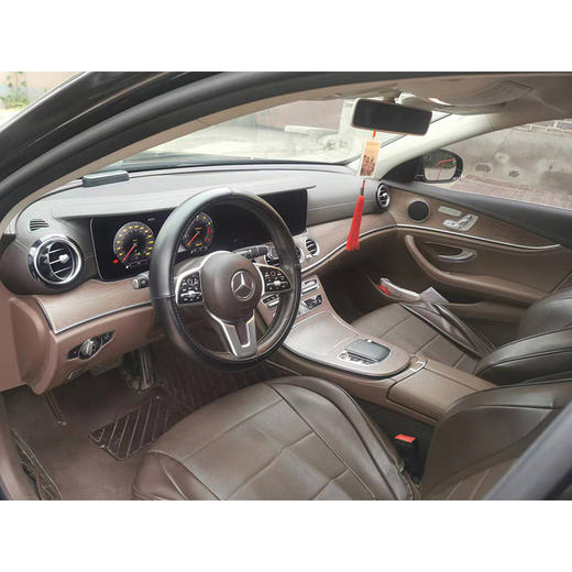 奔驰 改款 E 300 L 运动时尚型 【长租-北京】 商品图4