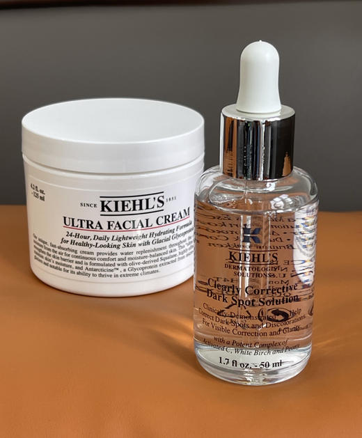 【授权商品 促销款】美国 Kiehl＇s 科颜氏高保湿面霜125ml+科颜氏新集白白均衡精华液50ml 礼盒装 商品图3
