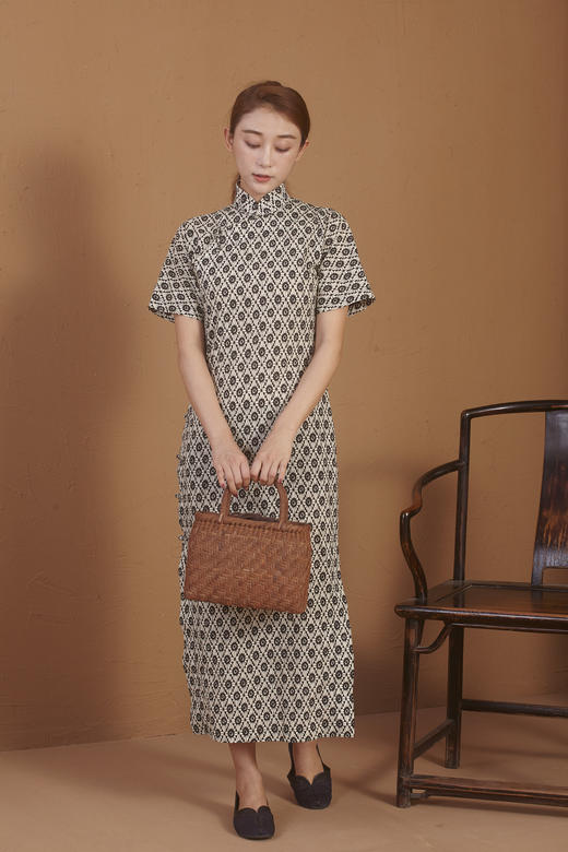 【漫物记】全棉菱花连肩三分袖旗袍 商品图6