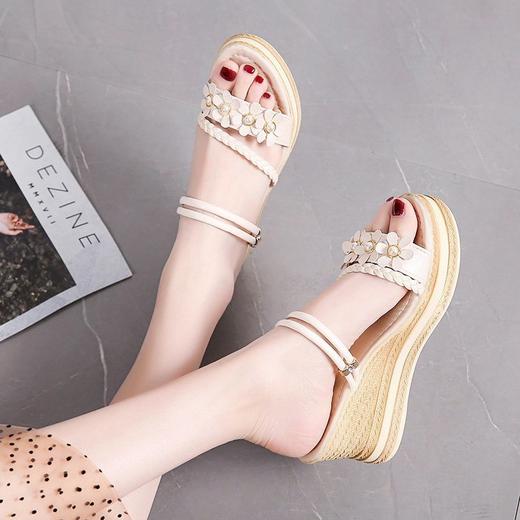 【服饰鞋包】夏季新款镂空松糕厚底增高两穿凉拖鞋女潮 商品图0