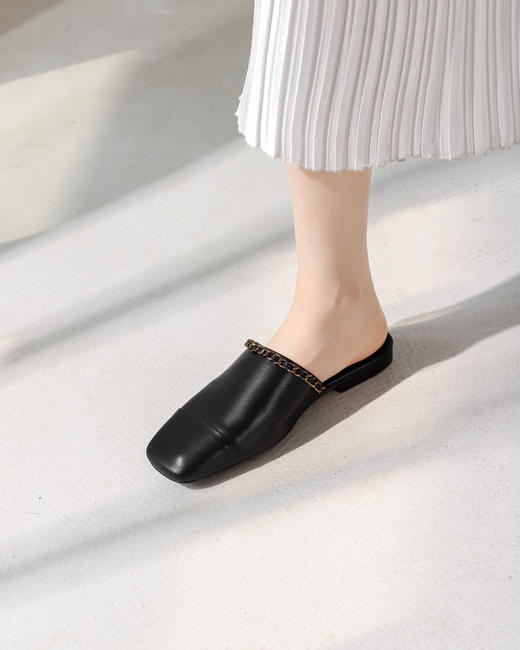 IUIU SECOND 春夏简约牛漆皮方头穆勒拖 U21AH15171 商品图2