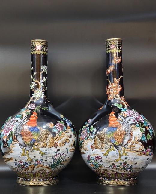 乌金釉珐琅彩吉祥如意胆瓶 商品图0