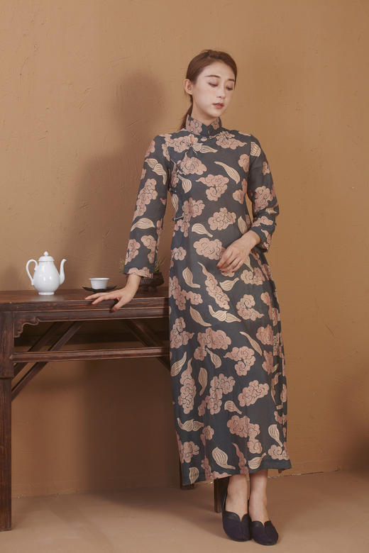 【漫物记】丝棉祥云平肩九分袖A版改良旗袍 商品图1