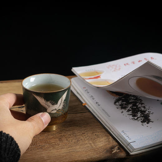 【杯子】茶具 茶杯 复古国风仙鹤 窑变釉 品茗杯 单茶盏 泥视界 礼盒装 餐饮用具 商品图3