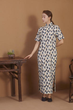 【漫物记】全棉蓝彩圆平四分袖旗袍